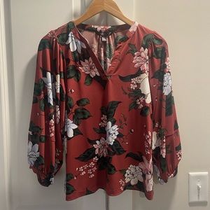 Gently Loved Banana Republic Work Top Size Medium